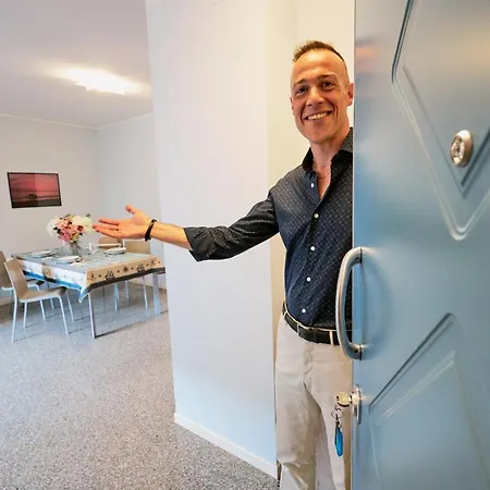Discover Apartment *