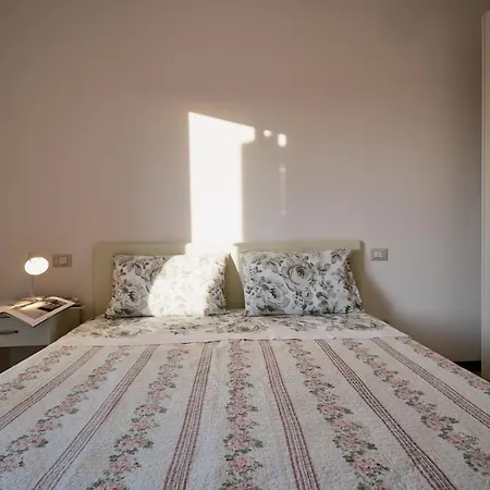 Discover Apartment *