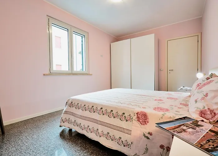 Apartment Discover *